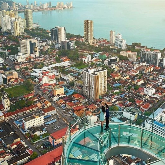 Rainbow Skywalk with Observatory Deck and Sky Bridge